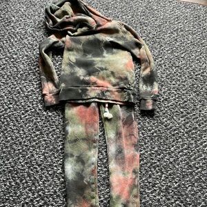 Sol Angeles Boys Sweatsuit 4T